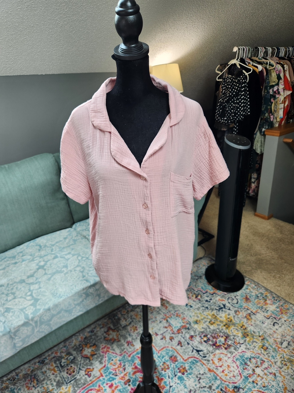 Born Women's Pink Button-Front Gauze Top - Lightweight Short Sleeve Large Cotton